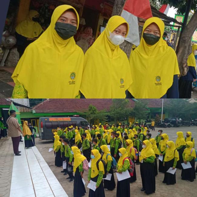 MTSN I dan Polresta Banyuwangi Gelar Vaksinasi Merdeka Untuk Siswa